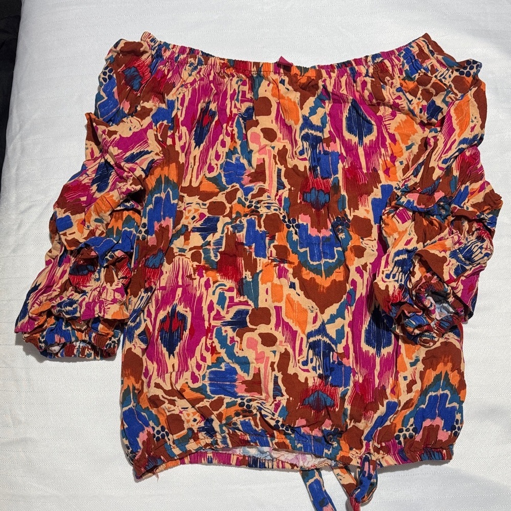 Women’s Off-Shoulder Ruffle Sleeve Top in Multicolor